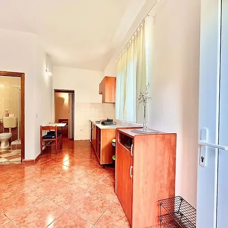 דירה Spacious In 1 Bedroom