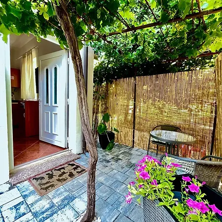 דירה Spacious In 1 Bedroom פורץ